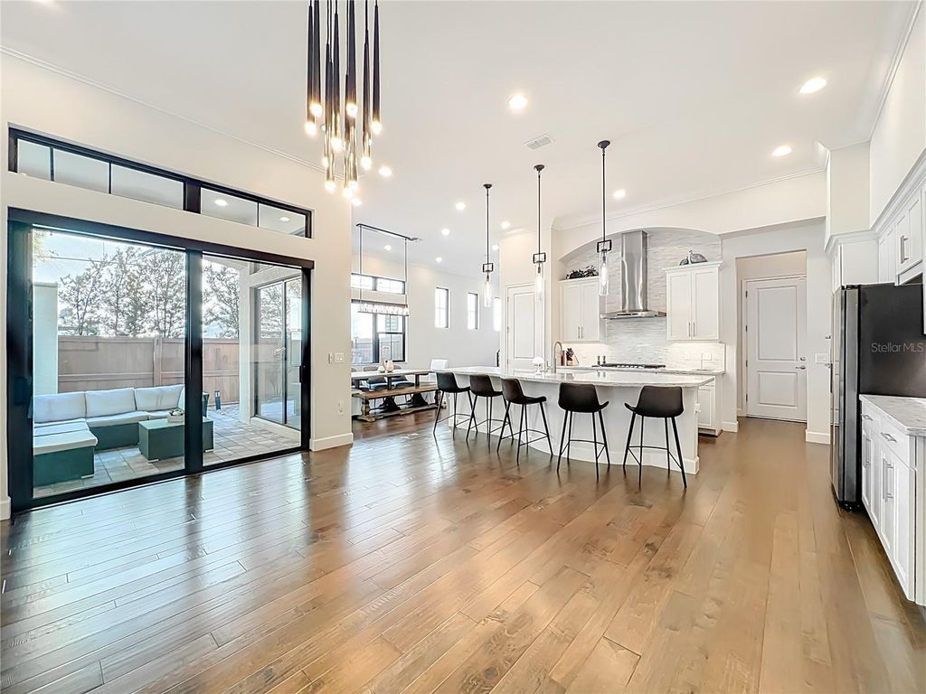 Image 21 of property listing at 8358 VIA VITTORIA WAY, Orlando, FL 32819