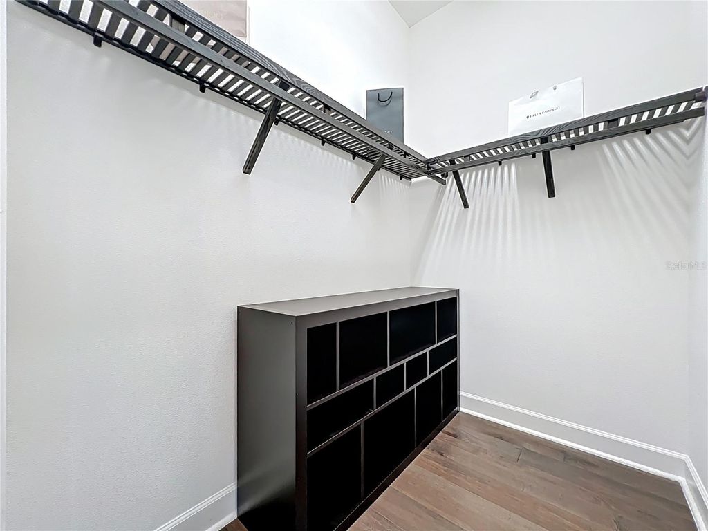 Image 63 of property listing at 8358 VIA VITTORIA WAY, Orlando, FL 32819