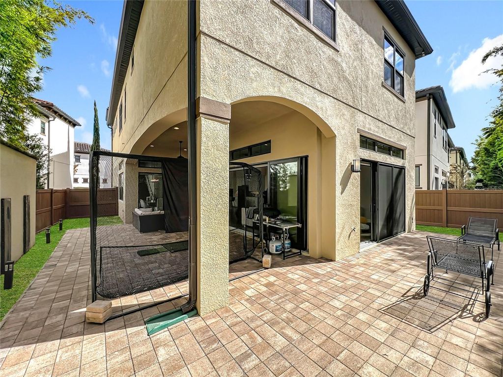 Image 72 of property listing at 8358 VIA VITTORIA WAY, Orlando, FL 32819