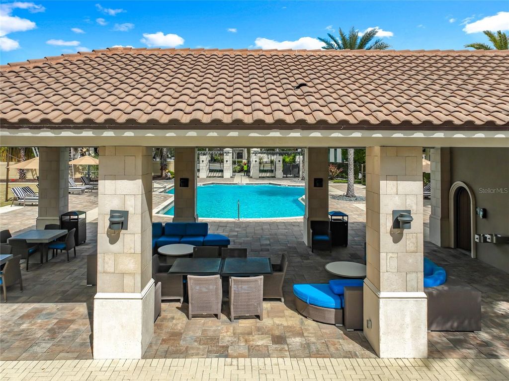 Image 88 of property listing at 8358 VIA VITTORIA WAY, Orlando, FL 32819