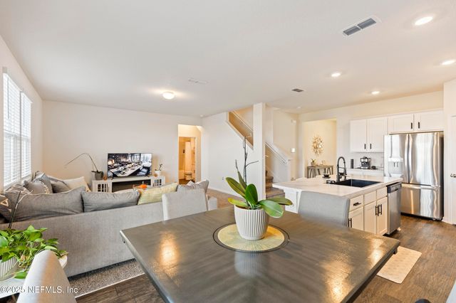 2411 OAK STREAM Drive, Green Cove Springs, FL 32043