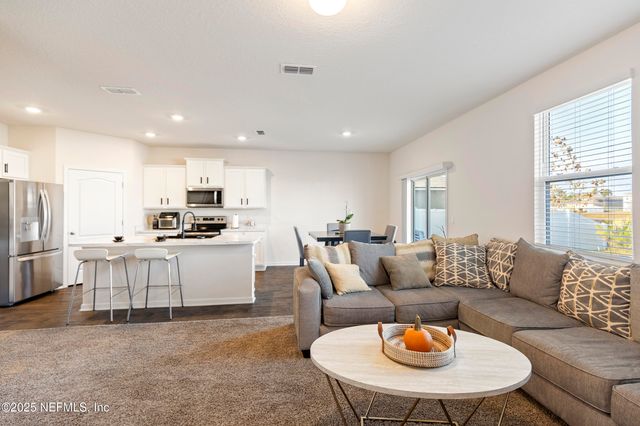 2411 OAK STREAM Drive, Green Cove Springs, FL 32043