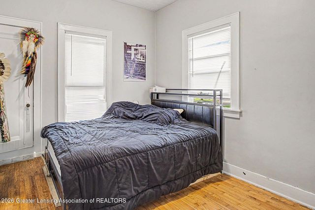 1134 Mccullough Street, Lansing, MI 48912