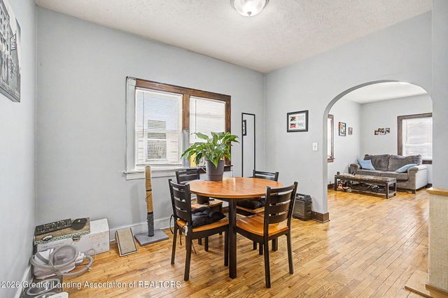 1134 Mccullough Street, Lansing, MI 48912