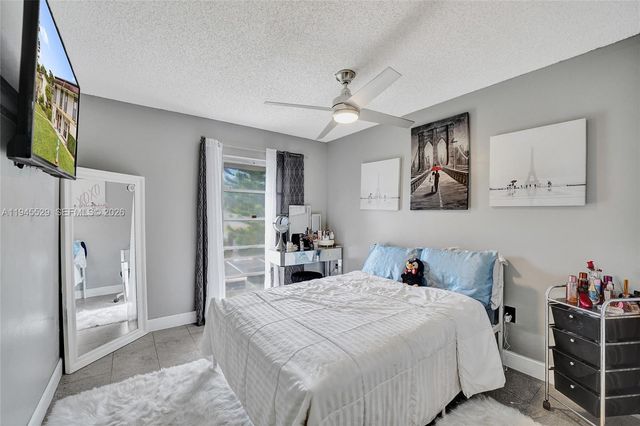 3301 Raleigh St 4E, Hollywood, FL 33021