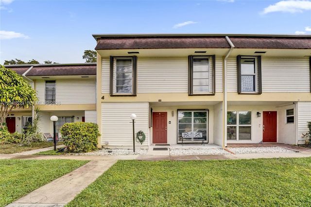 3301 Raleigh St 4E, Hollywood, FL 33021