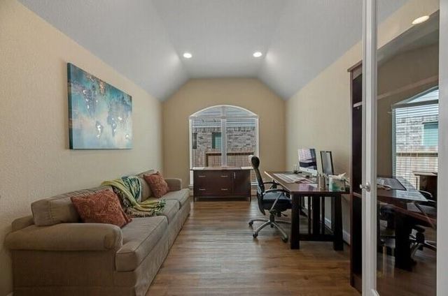 338 Mistletoe Ridge Court, Montgomery, TX 77316