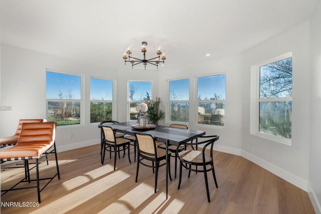 680 Rowe Place, Sparks, NV 89441