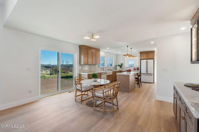 680 Rowe Place, Sparks, NV 89441