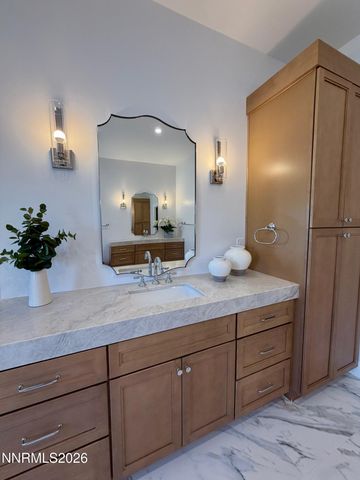 680 Rowe Place, Sparks, NV 89441