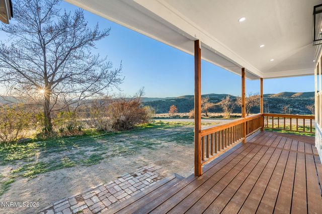 680 Rowe Place, Sparks, NV 89441