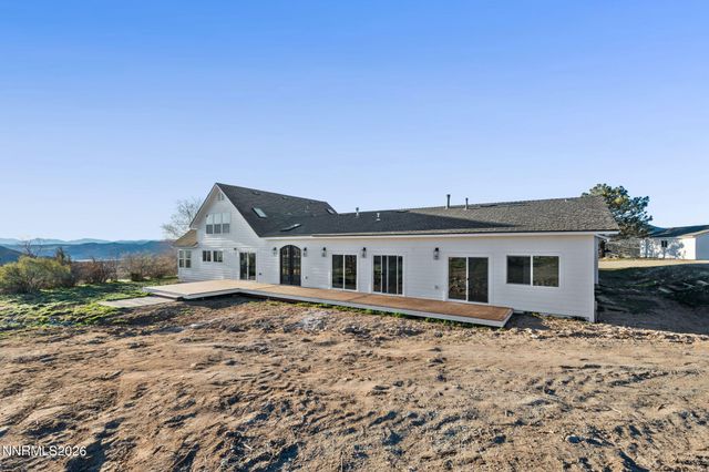 680 Rowe Place, Sparks, NV 89441