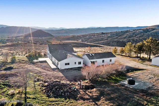 680 Rowe Place, Sparks, NV 89441