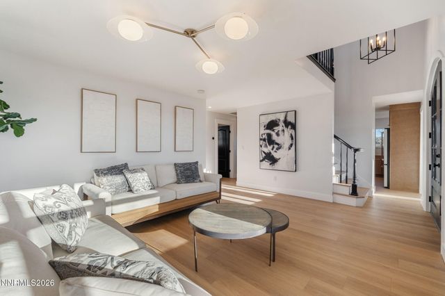 680 Rowe Place, Sparks, NV 89441