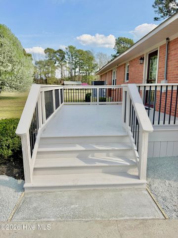 216 Collier Loftin Road, Kinston, NC 28504