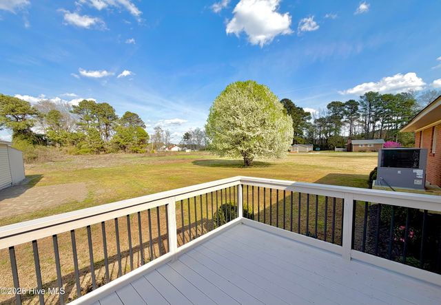 216 Collier Loftin Road, Kinston, NC 28504