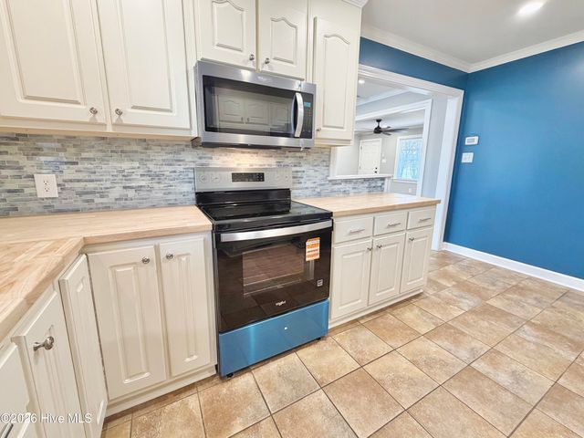 216 Collier Loftin Road, Kinston, NC 28504