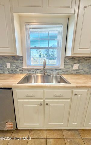 216 Collier Loftin Road, Kinston, NC 28504