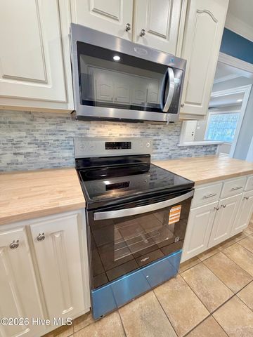 216 Collier Loftin Road, Kinston, NC 28504