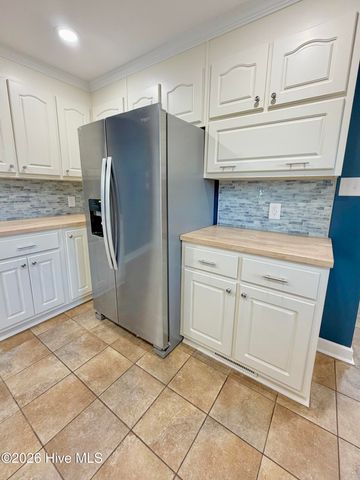 216 Collier Loftin Road, Kinston, NC 28504