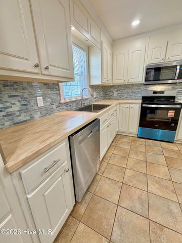 216 Collier Loftin Road, Kinston, NC 28504