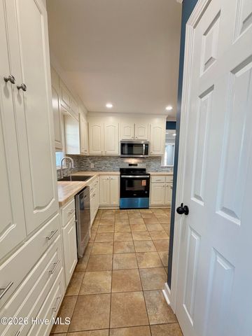 216 Collier Loftin Road, Kinston, NC 28504