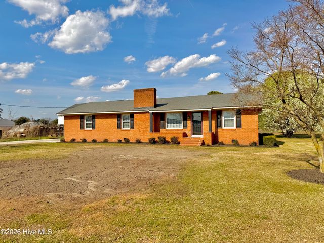 216 Collier Loftin Road, Kinston, NC 28504