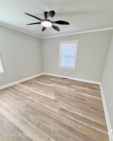 216 Collier Loftin Road, Kinston, NC 28504