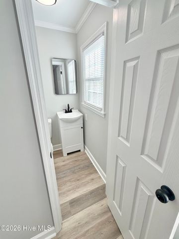 216 Collier Loftin Road, Kinston, NC 28504