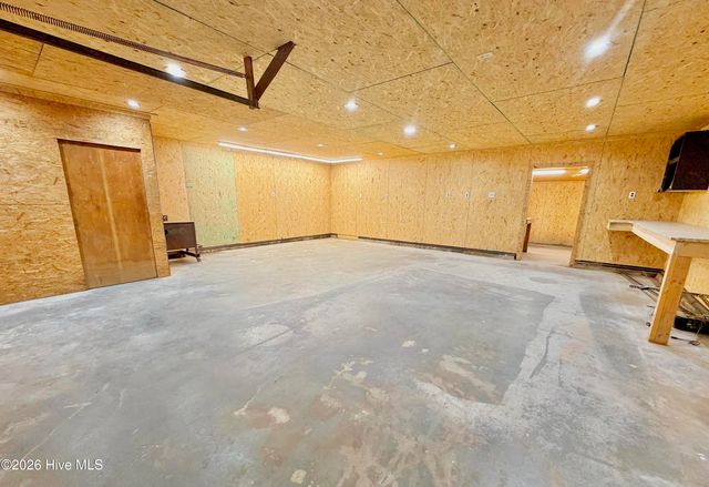 216 Collier Loftin Road, Kinston, NC 28504