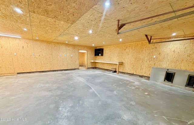 216 Collier Loftin Road, Kinston, NC 28504