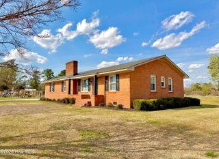 216 Collier Loftin Road, Kinston, NC 28504