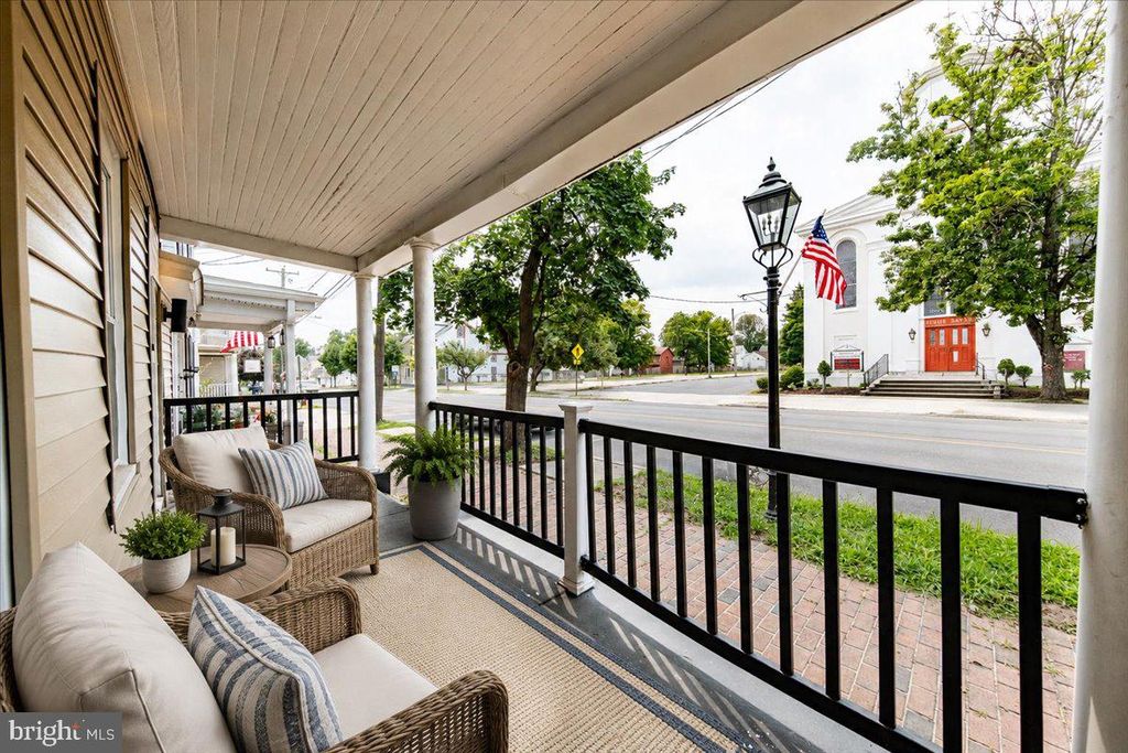60 HANOVER ST, PEMBERTON, NJ 08068 — photo 2