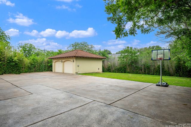 620 Terrell, Terrell Hills, TX 78209