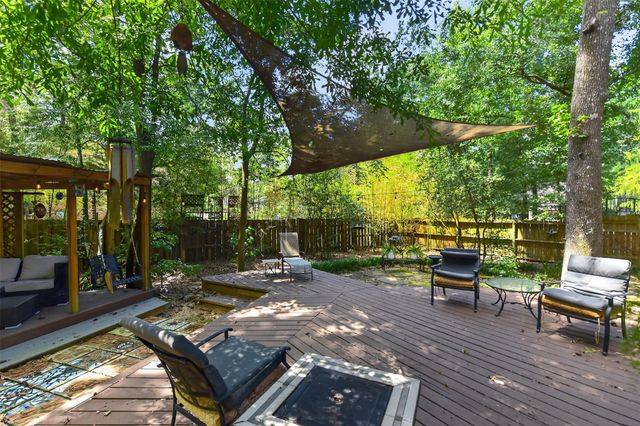 11024 Meadow Rue Street, The Woodlands, TX 77380