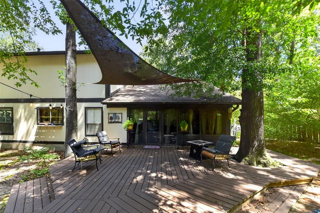 11024 Meadow Rue Street, The Woodlands, TX 77380