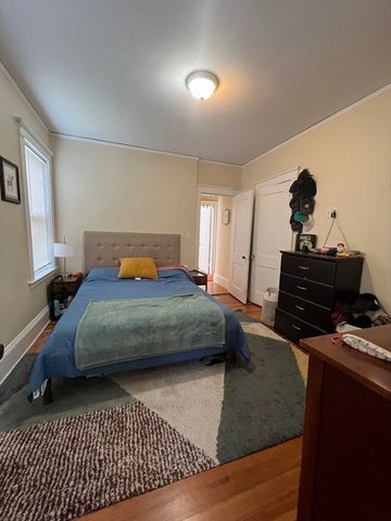 204 Maplewood 1, Watertown, MA 02472