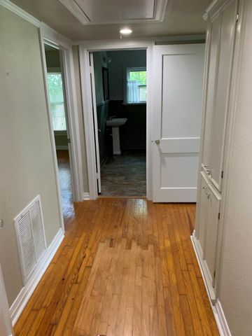 406 Avondale Street, League City, TX 77573