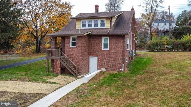 343 PAWLINGS RD, Phoenixville, PA 19460