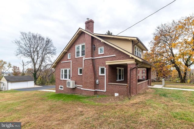 343 PAWLINGS RD, Phoenixville, PA 19460