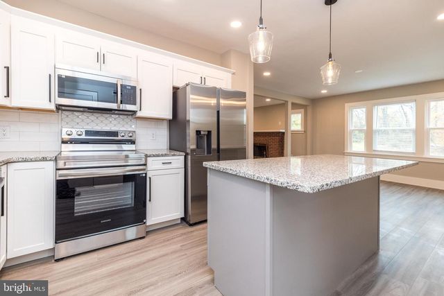 343 PAWLINGS RD, Phoenixville, PA 19460