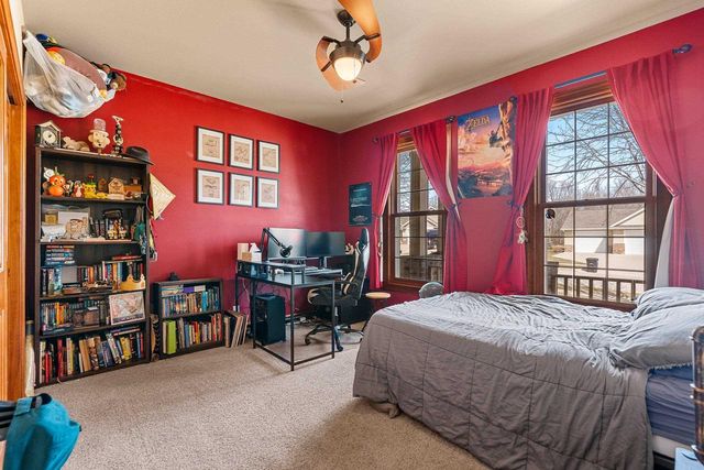 1055 ZACHER DRIVE, Oshkosh, WI 54901