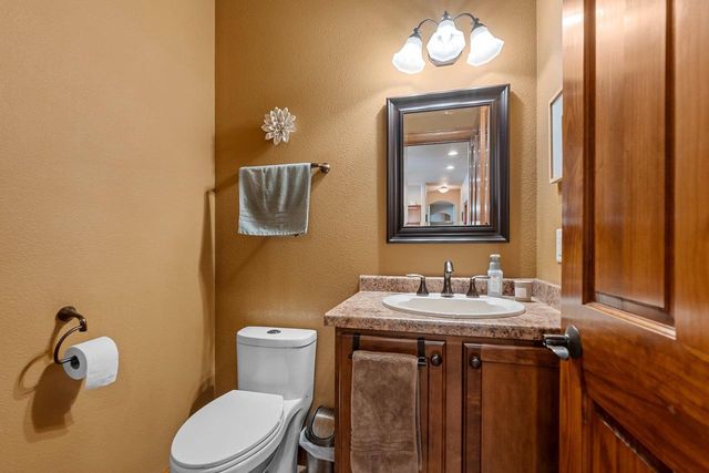 1055 ZACHER DRIVE, Oshkosh, WI 54901