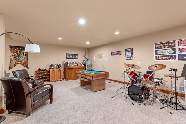 1055 ZACHER DRIVE, Oshkosh, WI 54901