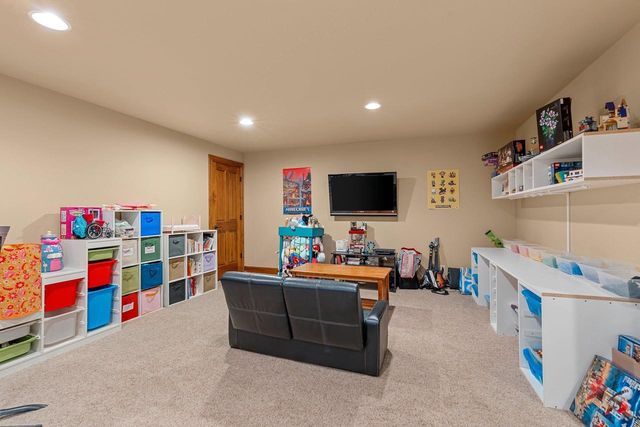 1055 ZACHER DRIVE, Oshkosh, WI 54901