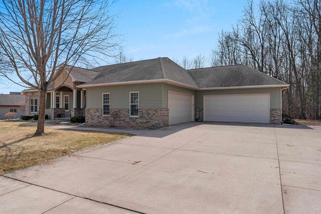 1055 ZACHER DRIVE, Oshkosh, WI 54901