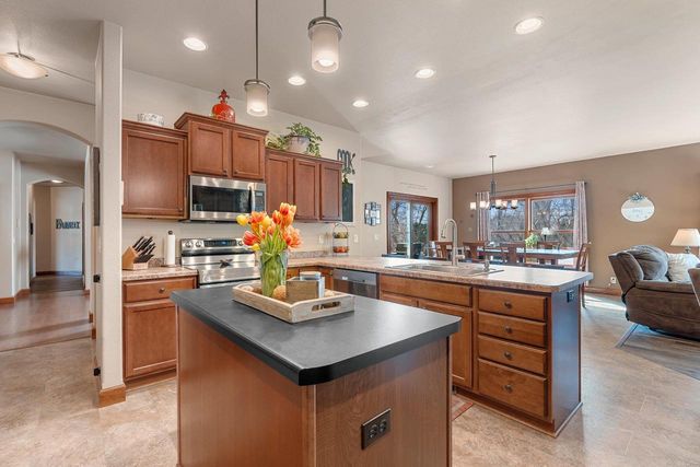 1055 ZACHER DRIVE, Oshkosh, WI 54901