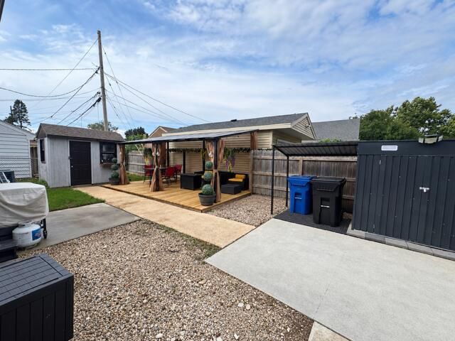 700 Kingston AVENUE, Racine, WI 53402