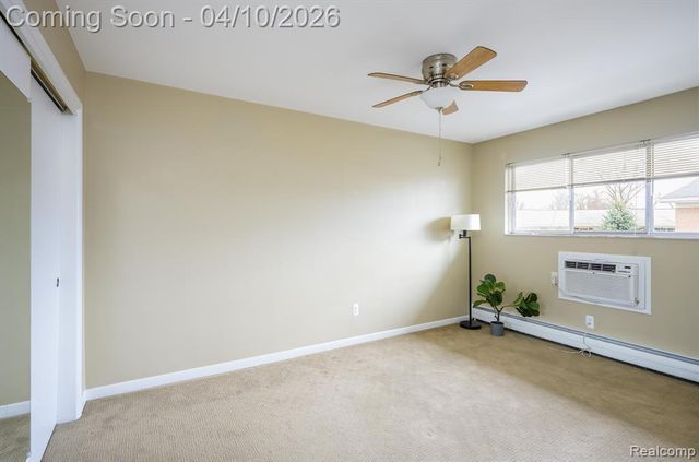 2125 Clawson Avenue 204, Royal Oak, MI 48073