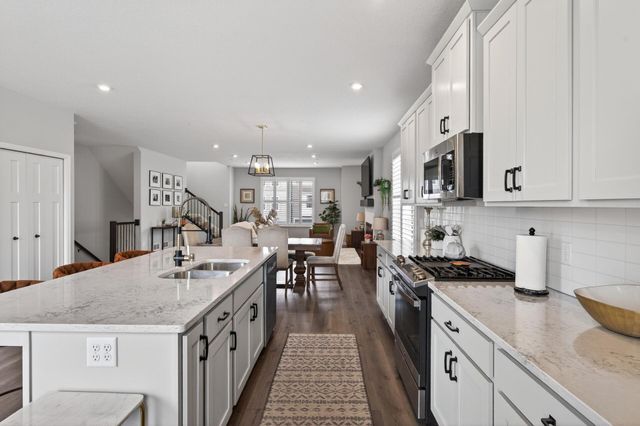 13524 Territorial Circle N, Maple Grove, MN 55369
